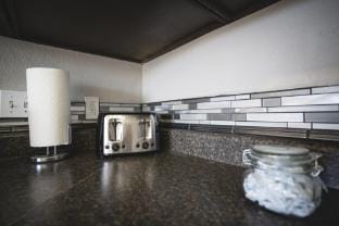 La Palma Guesthouse - Near Texas Tech Hotel in Lubbock