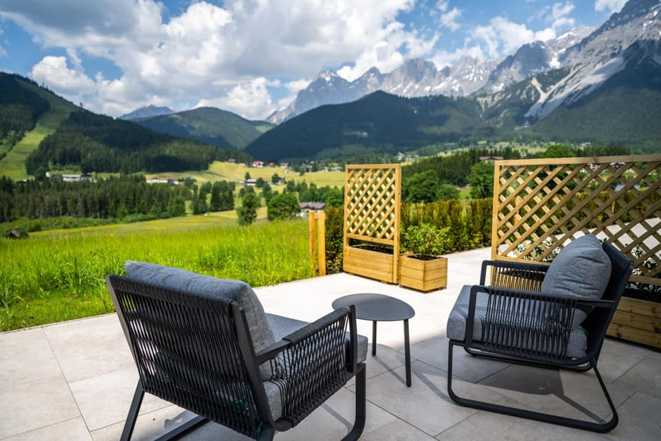 Alpin Residenz Dachsteinperle Hotel in Schladming