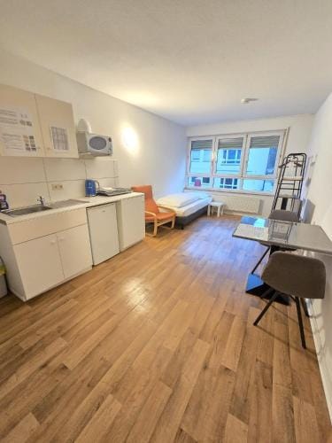 Apartments EFDE Boardinghouse Heilbronn Hotel in Heilbronn