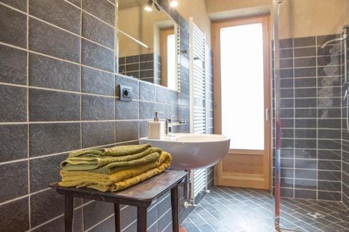 Casello K M 5 Hotel in Liguria