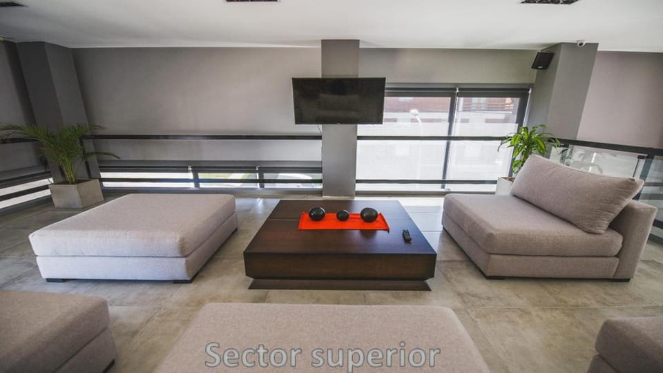 Bar/lounge