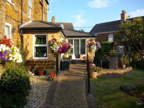 Gate Lodge Guest House Hotel in Hunstanton