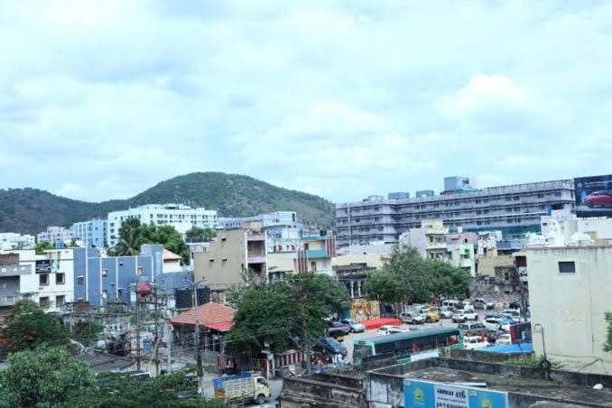 Babu Naidu Residency Hotel in Tamil Nadu