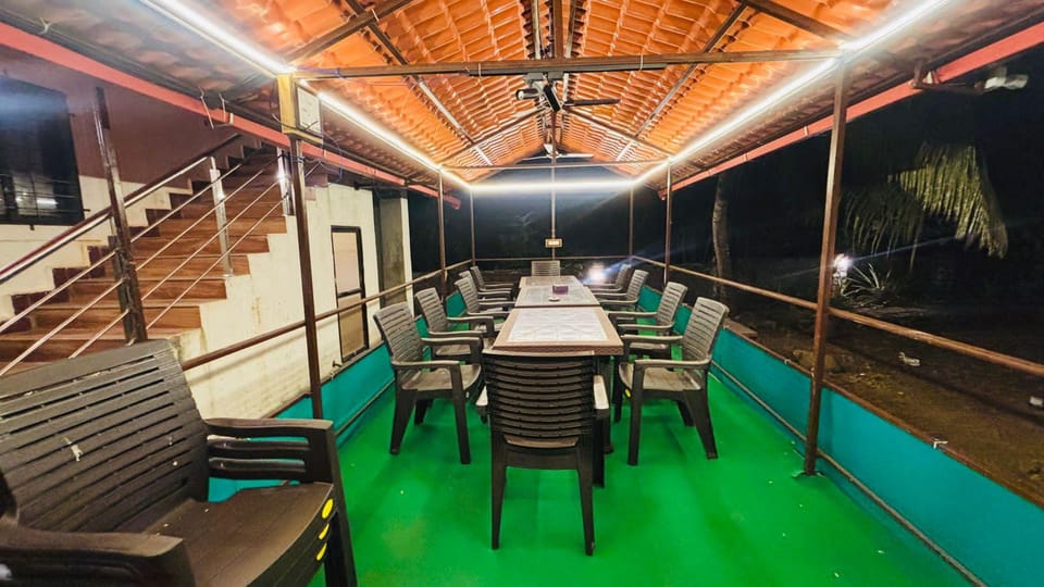 COASTAL BREEZE RESORT Resort in Maharashtra