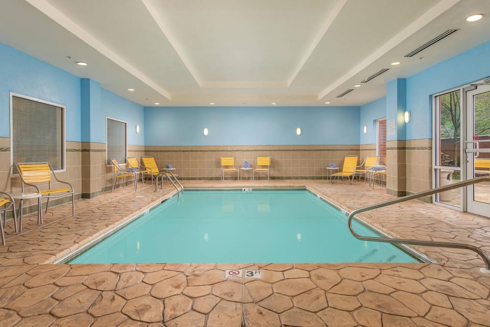 Fairfield Inn & Suites by Marriott Cleveland Hotel in Cleveland