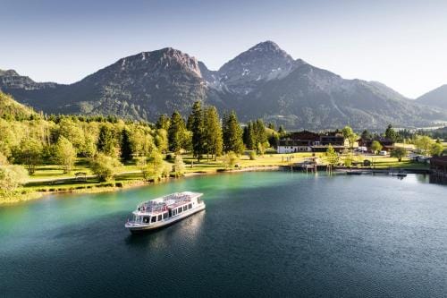 Heiterwanger Hof Appartments Hotel in Tyrol