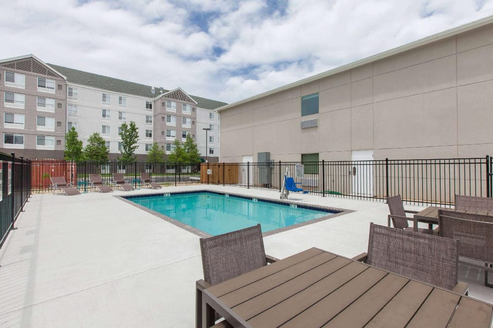 Days Inn by Wyndham Baton Rouge Airport Hotel in Baton Rouge