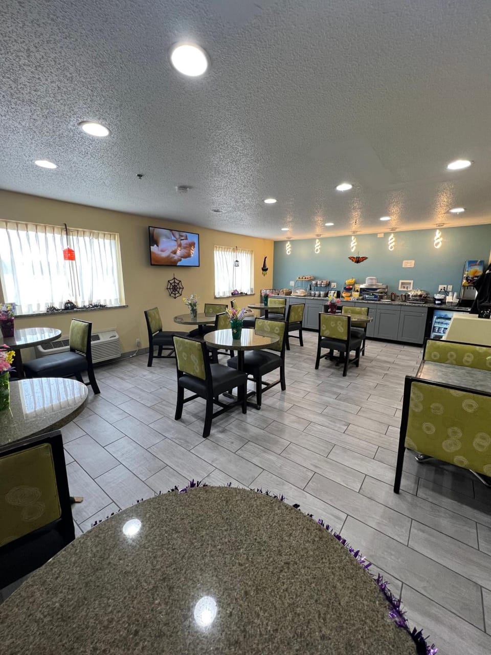 Days Inn by Wyndham Batavia Ohio Hotel in Ohio