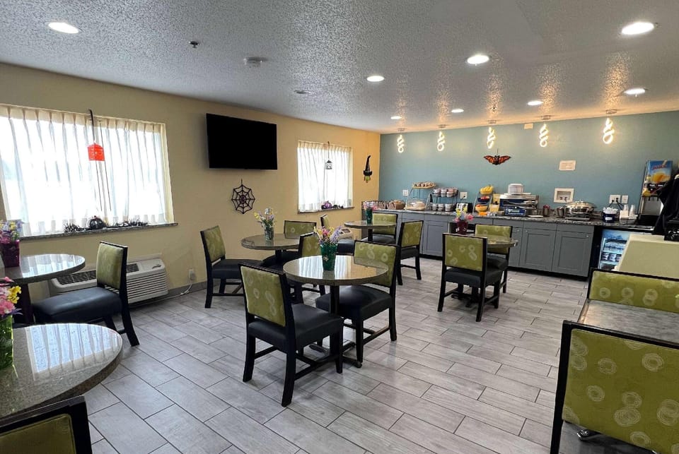 Days Inn by Wyndham Batavia Ohio Hotel in Ohio