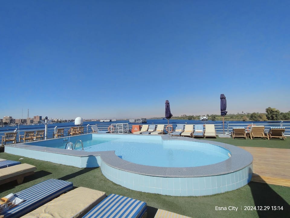 Nile Bride Hotel in Cairo Governorate