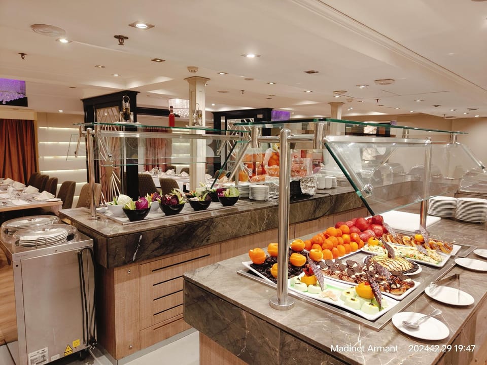 Nile Bride Hotel in Cairo Governorate