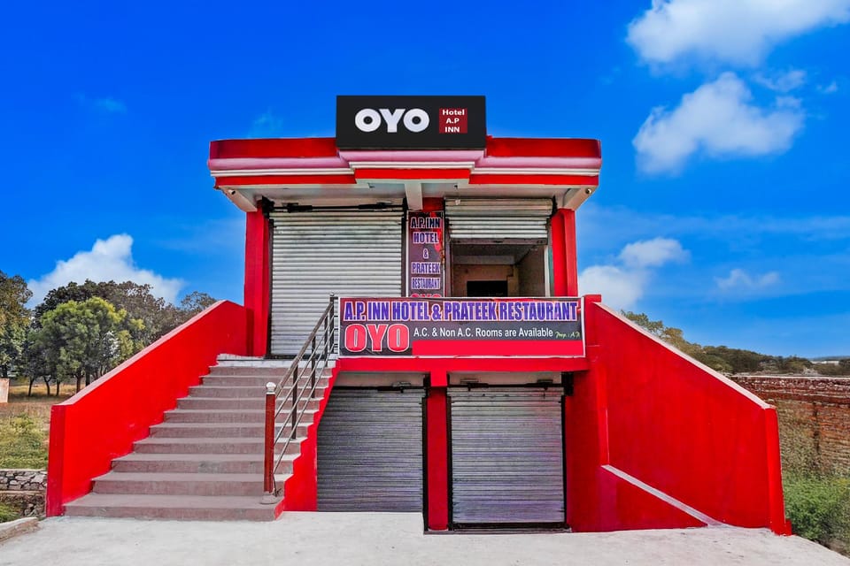 Hotel O P.K Hotel and Restaurant Hotel in Uttar Pradesh