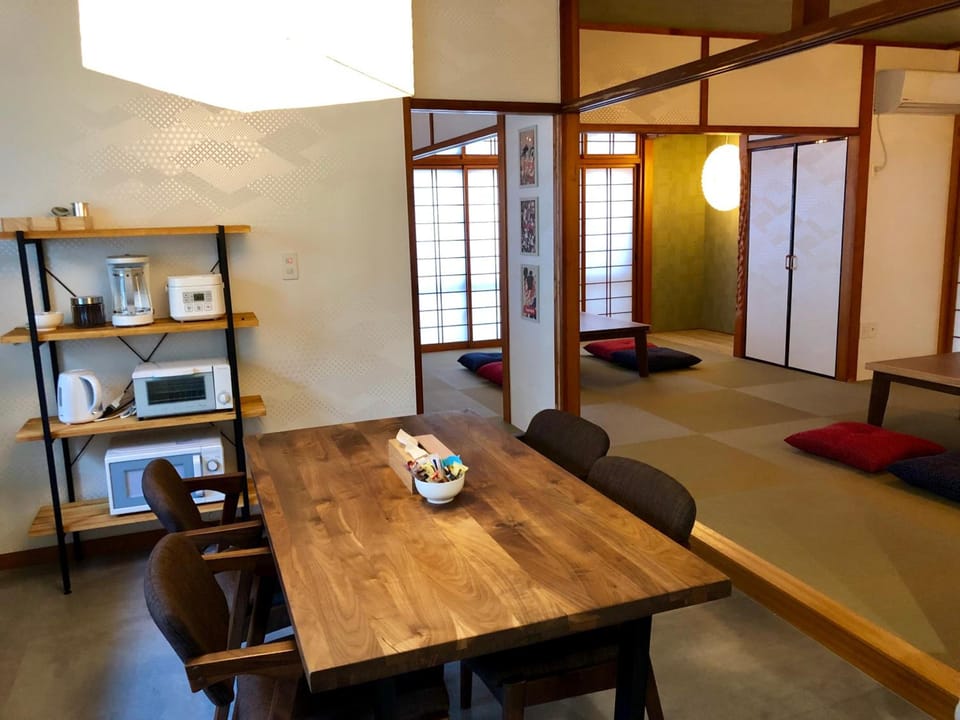 Santiago Guesthouse Naha Hostel in Naha