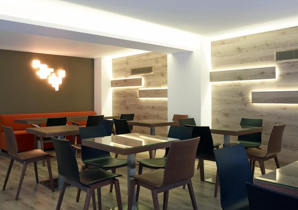 Amazon Hotel Hotel in Athens
