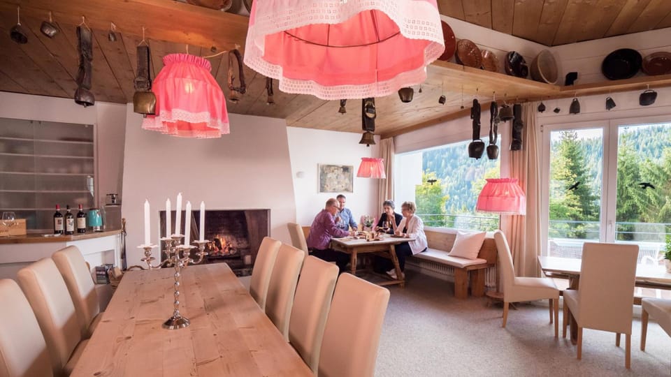 Hotel Haus am Waldrand Hotel in Canton of Grisons
