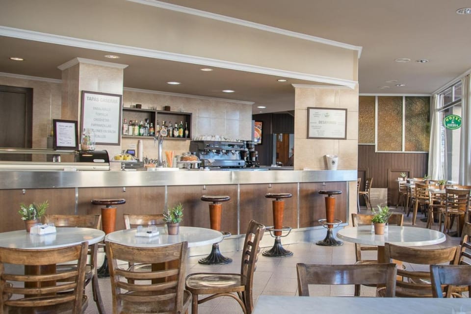 Bar/lounge