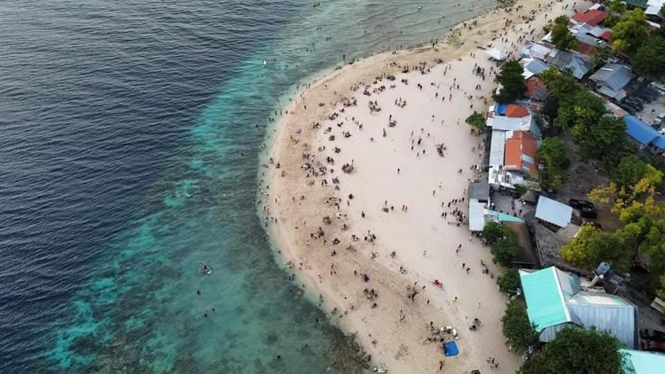 Bgs Place Moalboal Bed and Breakfast in Central Visayas