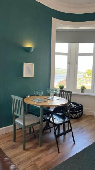 Beautiful Upper Apartment|Stunning Sea Views|Beach Hotel in Scotland