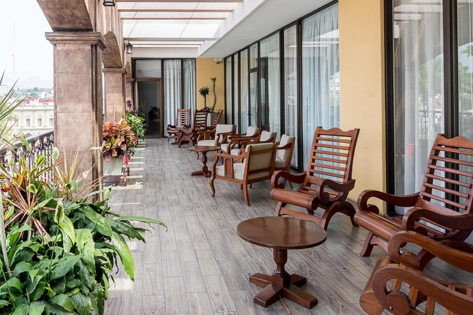 Hotel Mansur Business & Leisure Hotel in State of Puebla