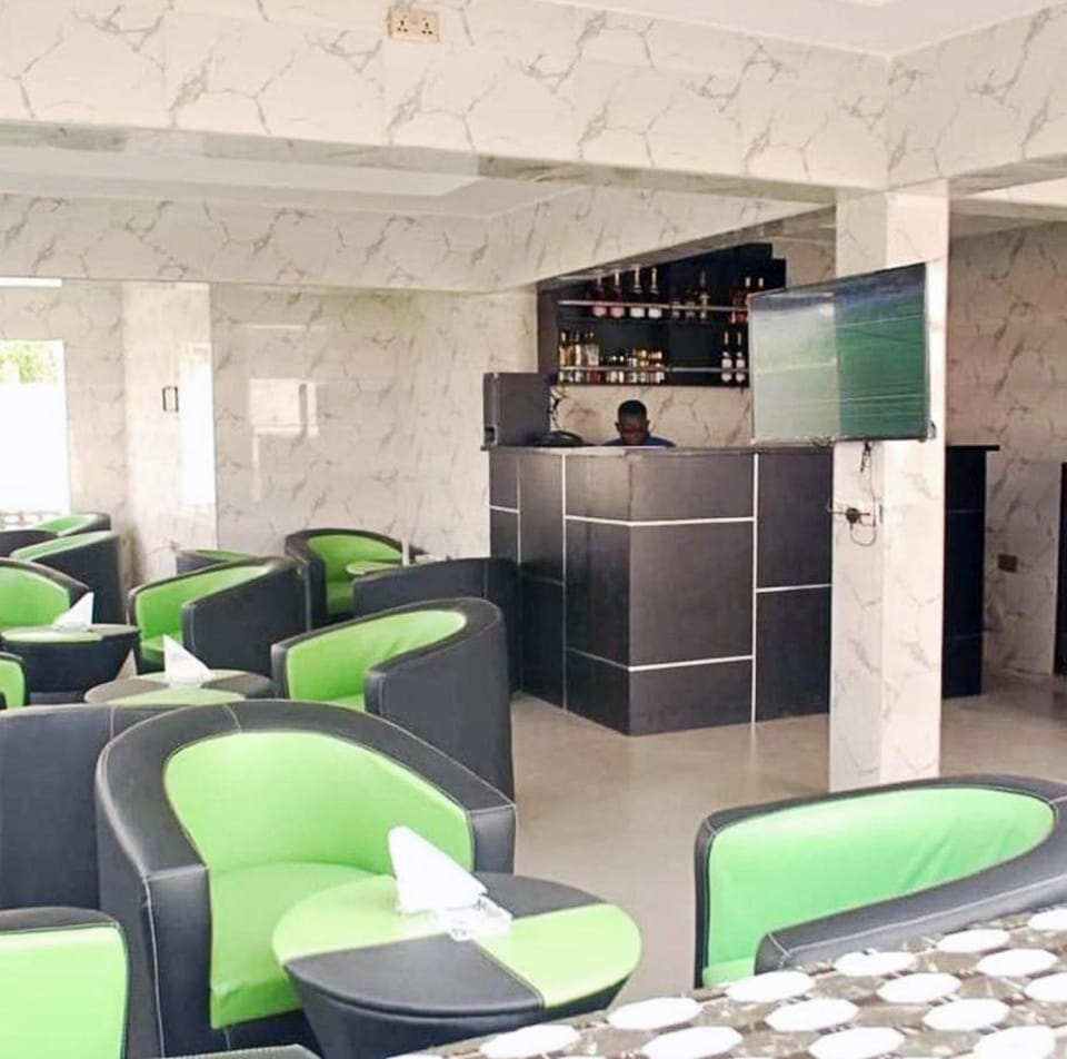 Bar/lounge