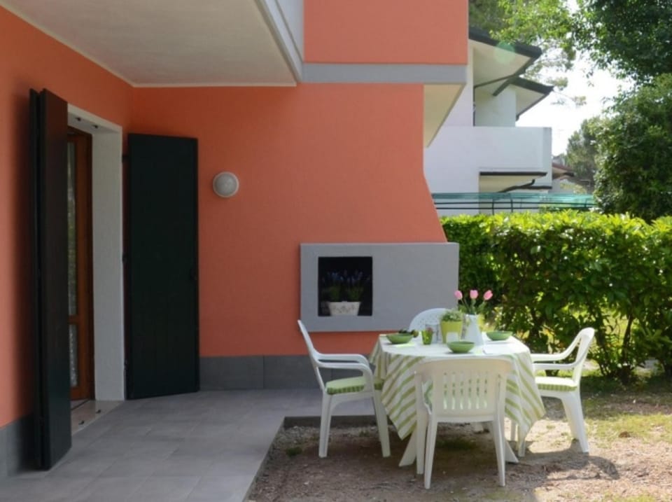 Gorgeous retreat with private garden in Bibione Resort in Bibione