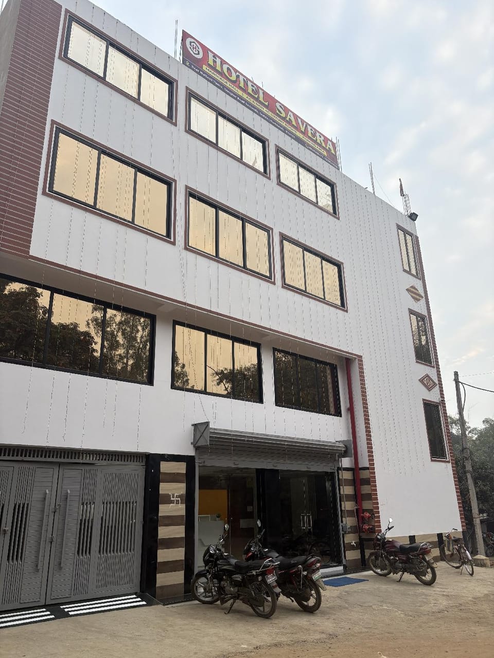 Hotel Savera Hotel in West Bengal
