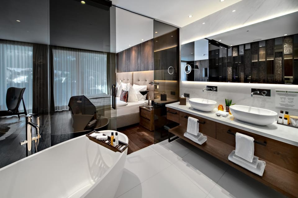Hotel Alpenroyal - The Leading Hotels of the World Hotel in Sëlva
