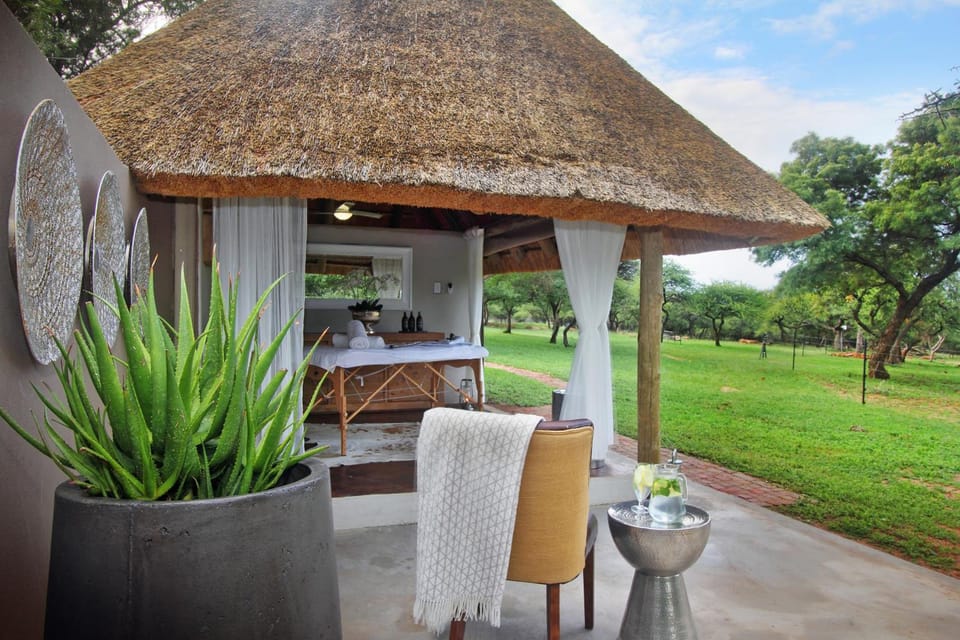 Itaga Luxury Private Game Lodge Lodge in North West, South Africa