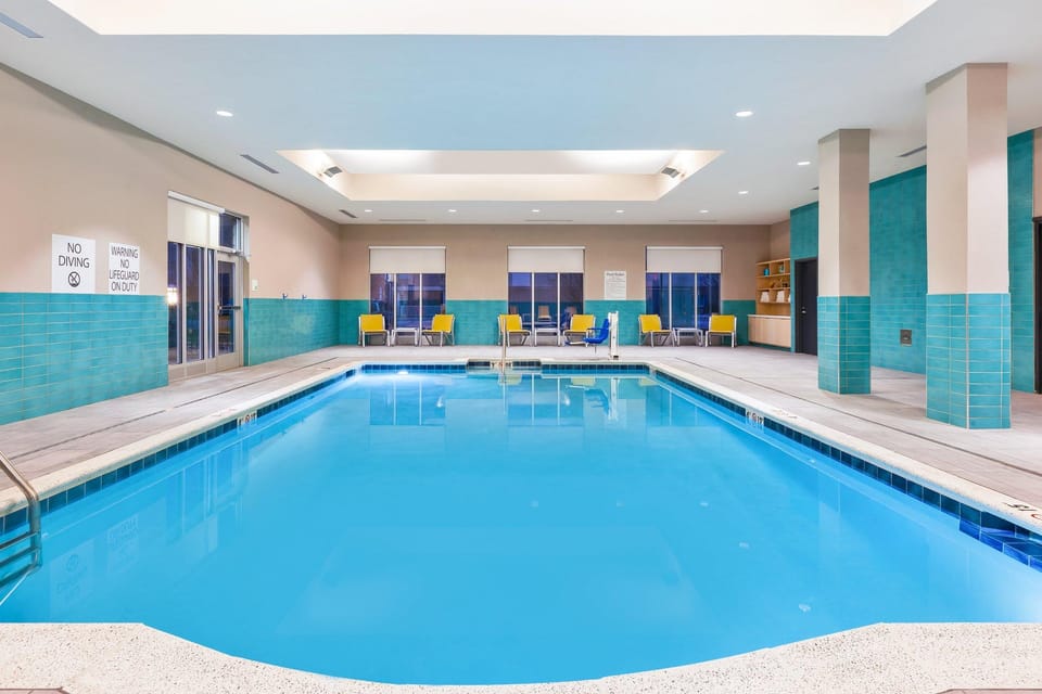 Holiday Inn & Suites Toledo Southwest - Perrysburg by IHG Hotel in Perrysburg