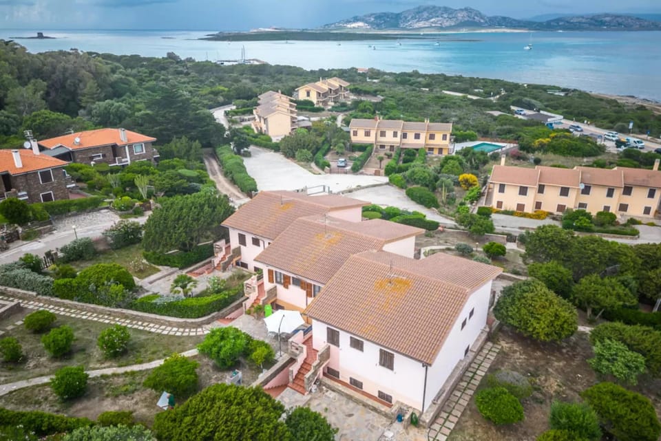 Comfort and privacy for 4 guests by La Pelosa beach Resort in Stintino