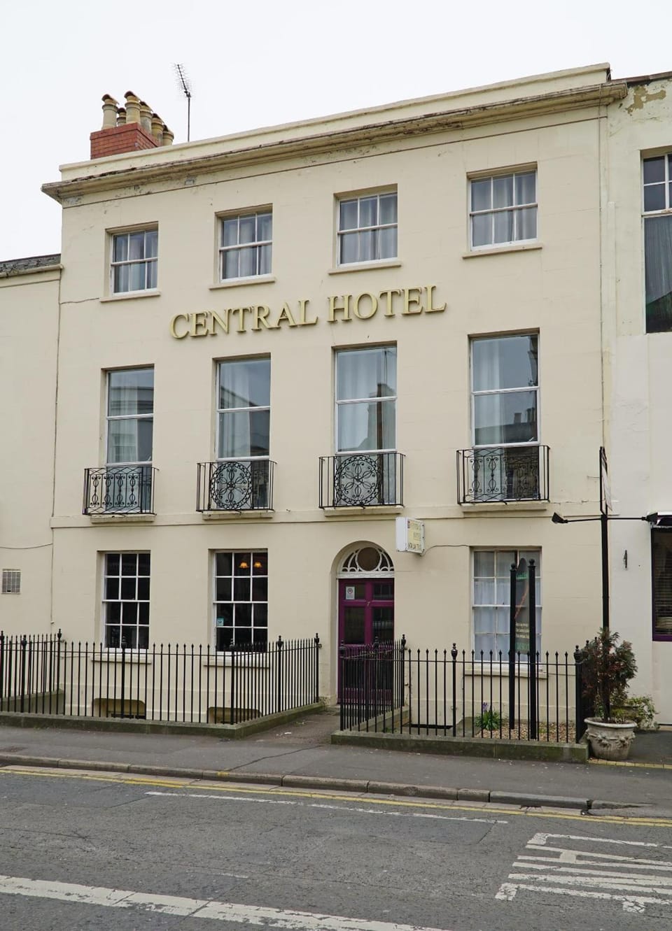 Central Hotel Hotel in Cheltenham