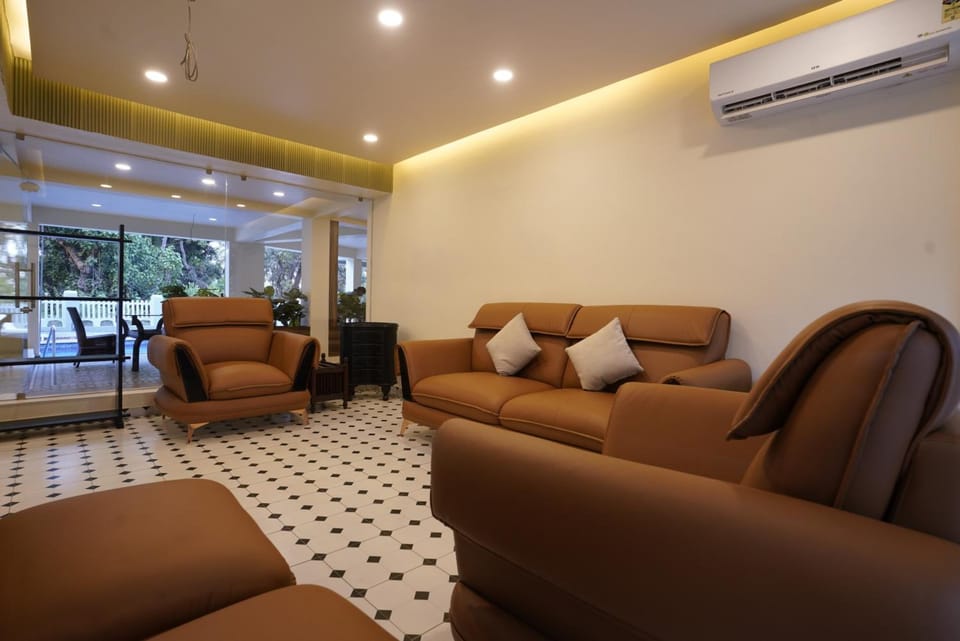 Hotel Lotus, Candolim Hotel in Candolim
