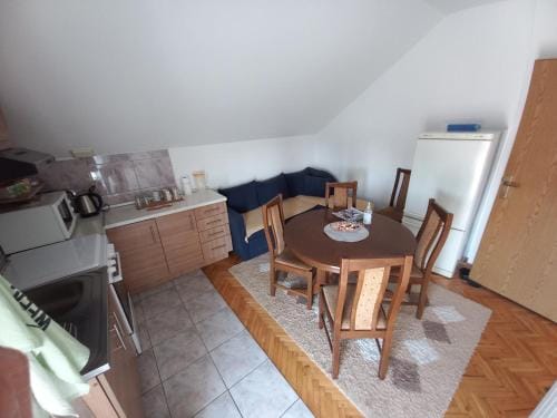 Apartmani Denis Hotel in Federation of Bosnia and Herzegovina