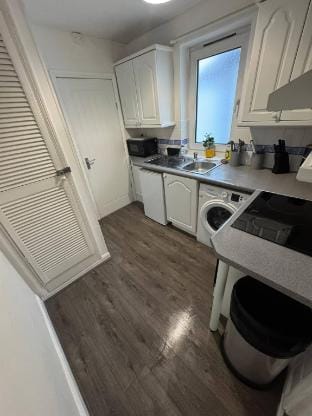 Sleek City Getaway - Walkable  Free Parking Hotel in Leicester