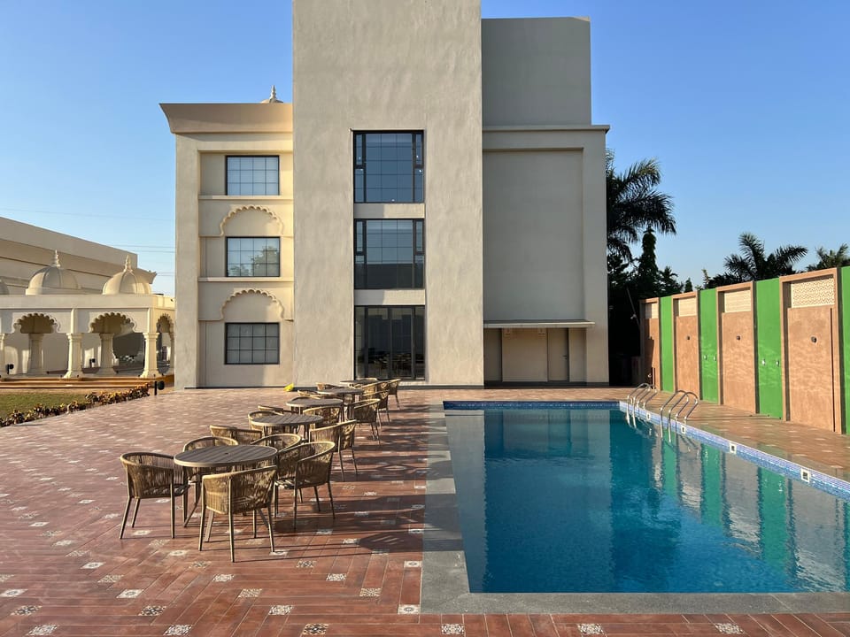 Haldi Kumkum Resort  Hotel in Gujarat