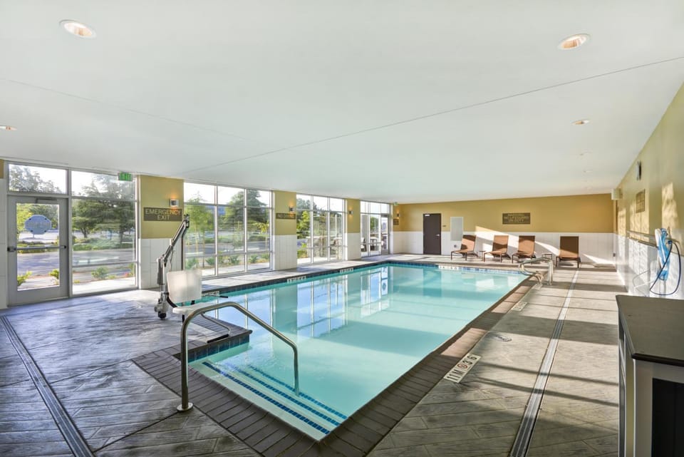 Hyatt Place Fresno Hotel in Fresno
