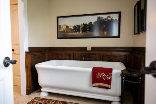 Bed & Breakfast on Tiffany Hill Hotel in Horse Shoe