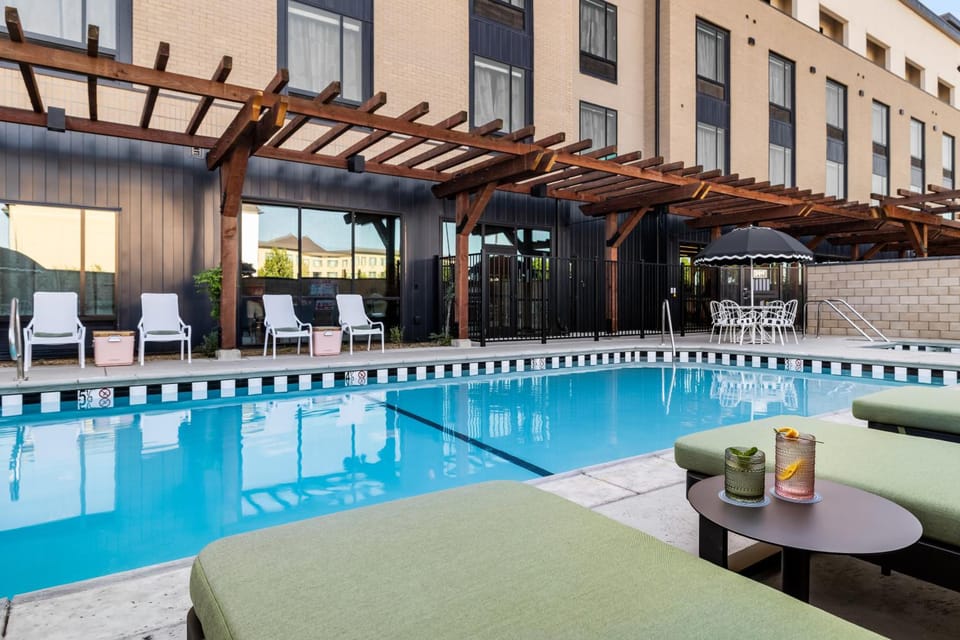 Hotel Katerina Hotel in Chico