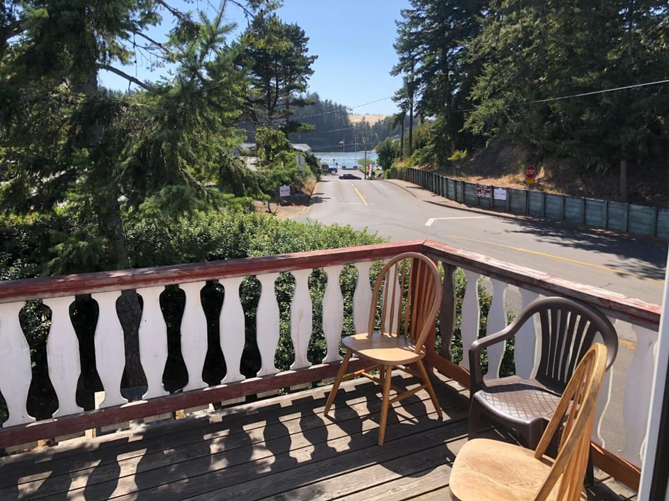 Lighthouse Inn Inn in Florence