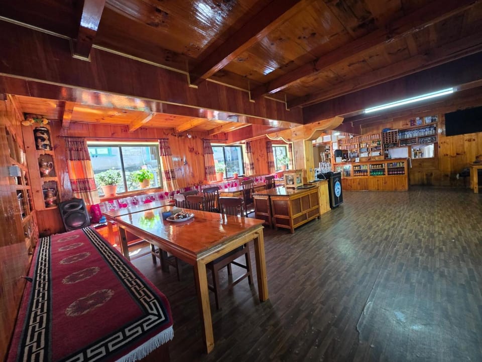 Mountain View Lodge Lukla Hotel in Nepal