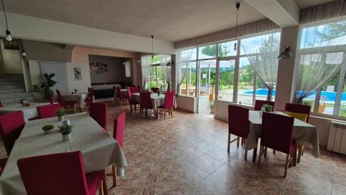 Hotel Zenit Satovcha Hotel in Blagoevgrad Province