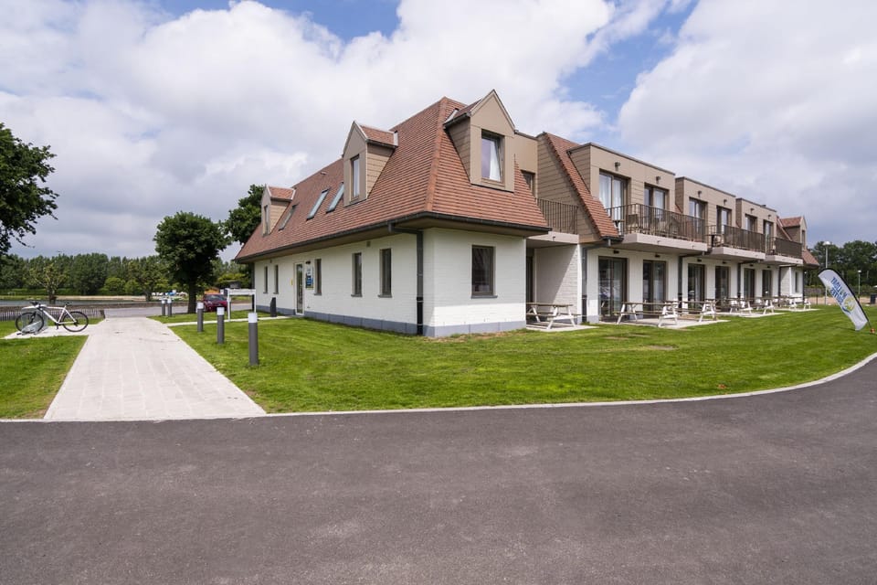 Holiday Suites Jabbeke - Klein Strand Hotel in Flanders
