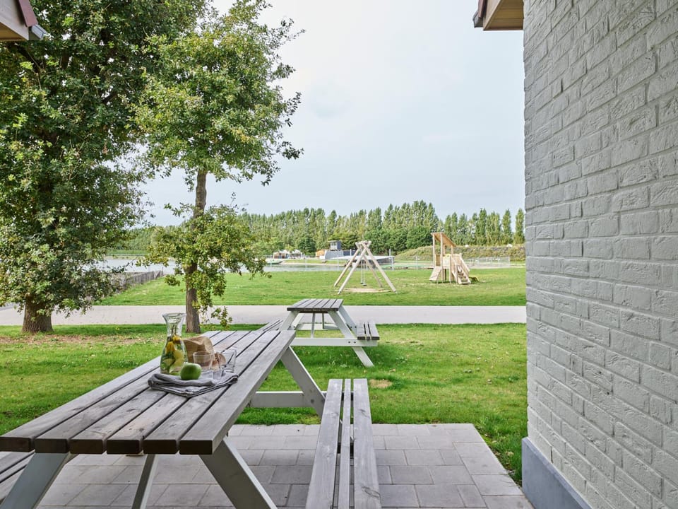 Holiday Suites Jabbeke - Klein Strand Hotel in Flanders