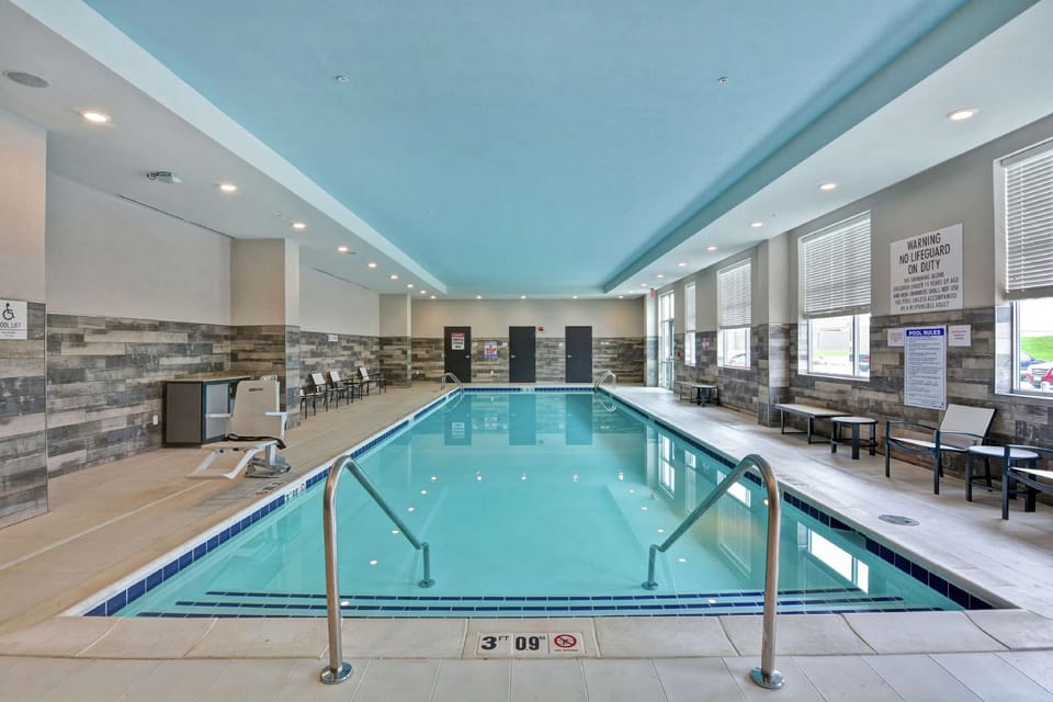 Embassy Suites by Hilton Plainfield Indianapolis Airport Hotel in Plainfield