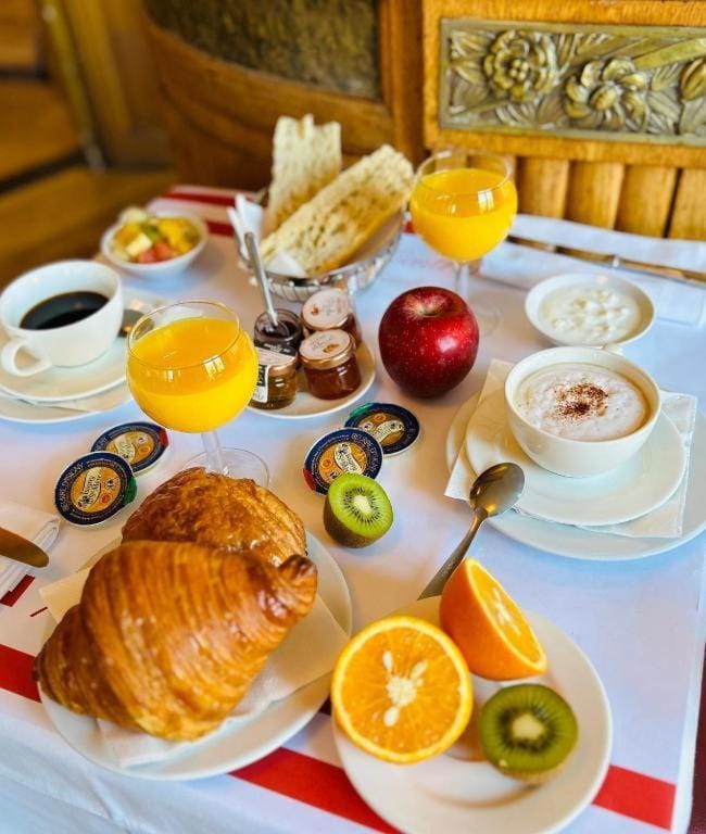 Hôtel le Central Hotel in Deauville