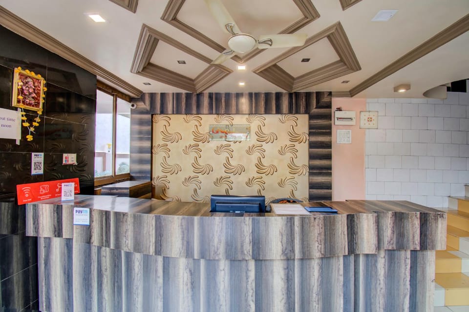 Hotel O Neelam Hotel in Maharashtra