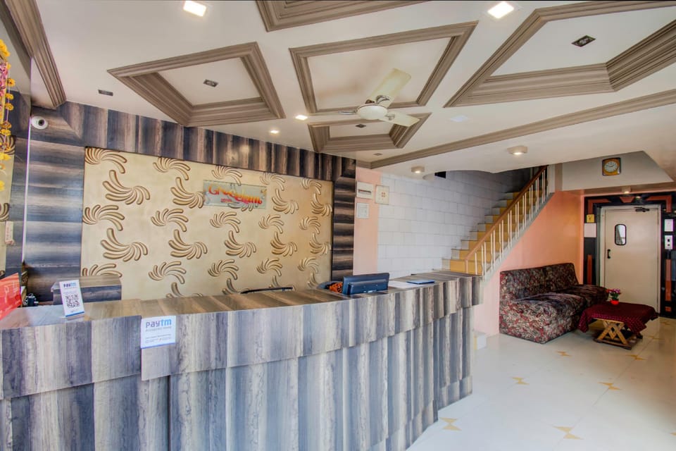 Hotel O Neelam Hotel in Maharashtra