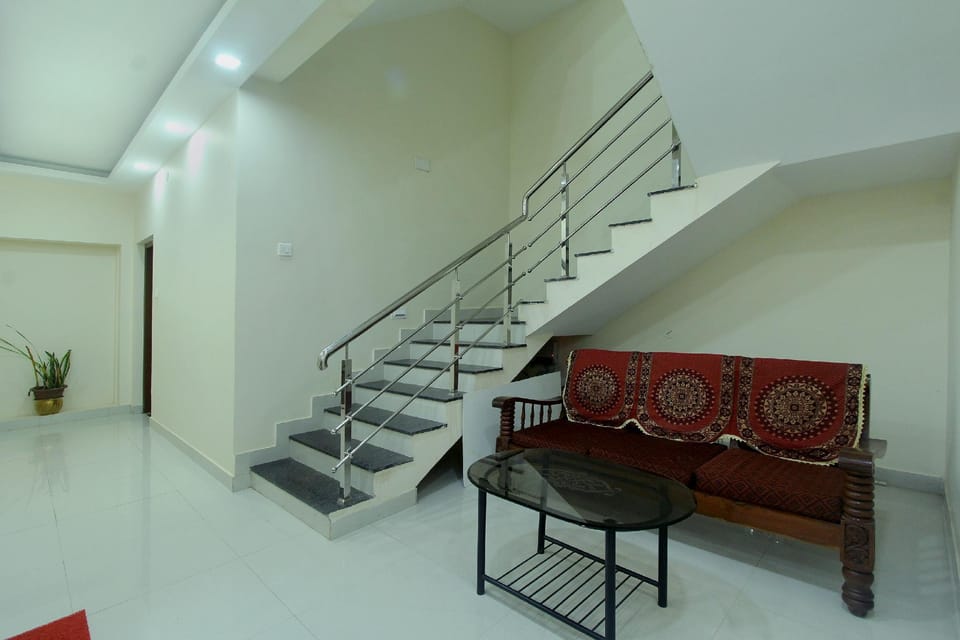 OYO 26193 Hotel Maple Suites Hotel in Ooty