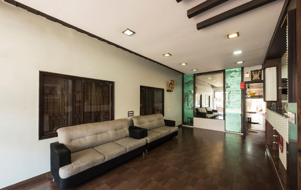 Super Hotel O Sai Kalyan Suites Hotel in Chikmagalur