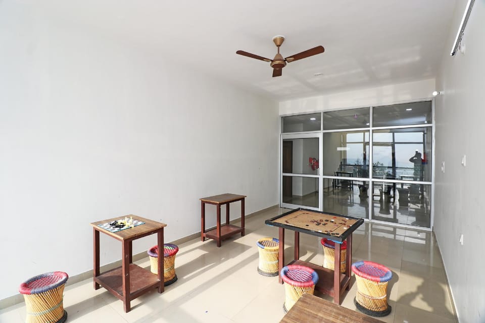 OYO 5589 Pine Oak Resort Hotel in Uttarakhand